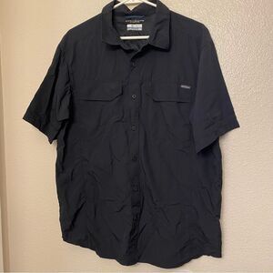 Columbia omni shade Short Sleeve 100% nylon hiking fishing outdoorsman shirt L
